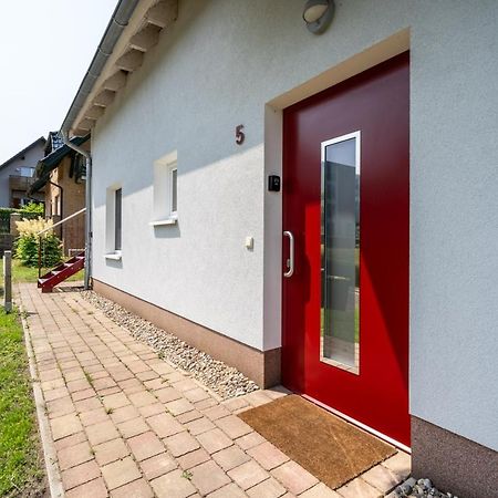 Apartamento Uferpromenade Whg 1 oben Röbel Exterior foto